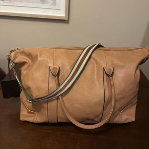 LOUENHIDE Alexis weekender bag in Camel, Vegan leather with green stripes strap